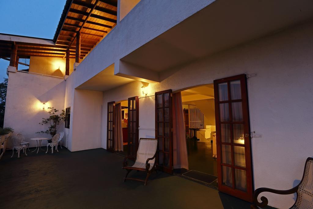 Banda Casa, Канди Экстерьер фото