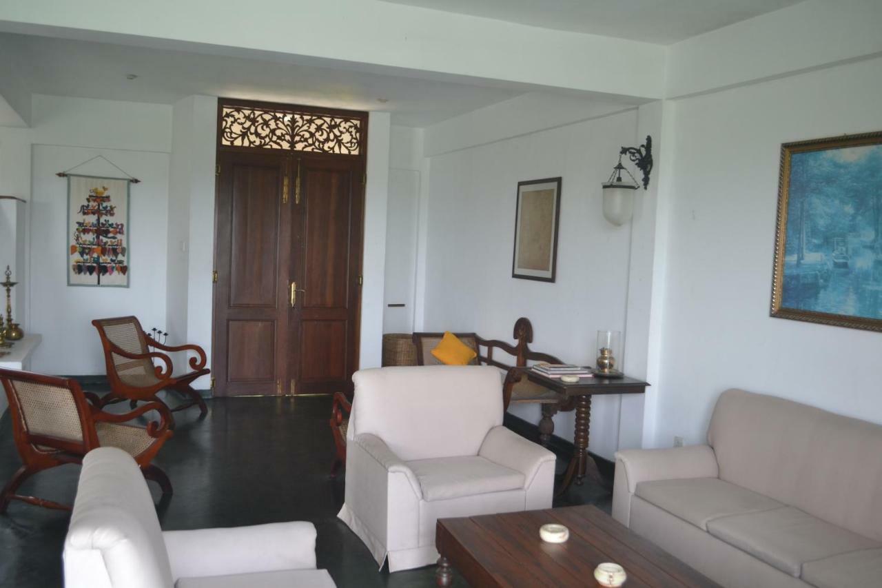 Banda Casa, Канди Экстерьер фото
